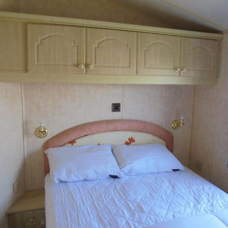 Waterside: Waterside Salisbury:- 6 Berth Large Wrap Around Veranda Ingoldmells Exterior photo