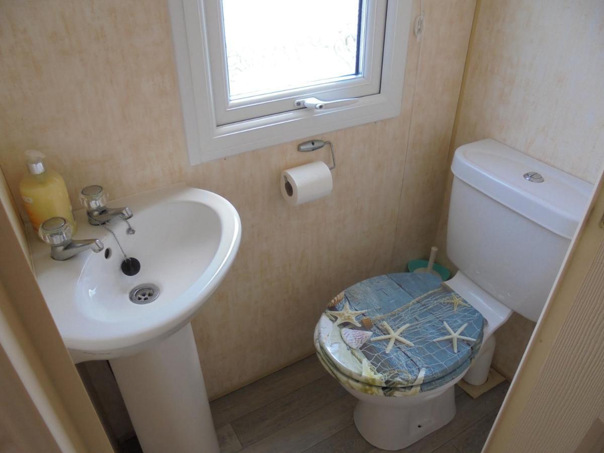 Waterside: Waterside Salisbury:- 6 Berth Large Wrap Around Veranda Ingoldmells Exterior photo