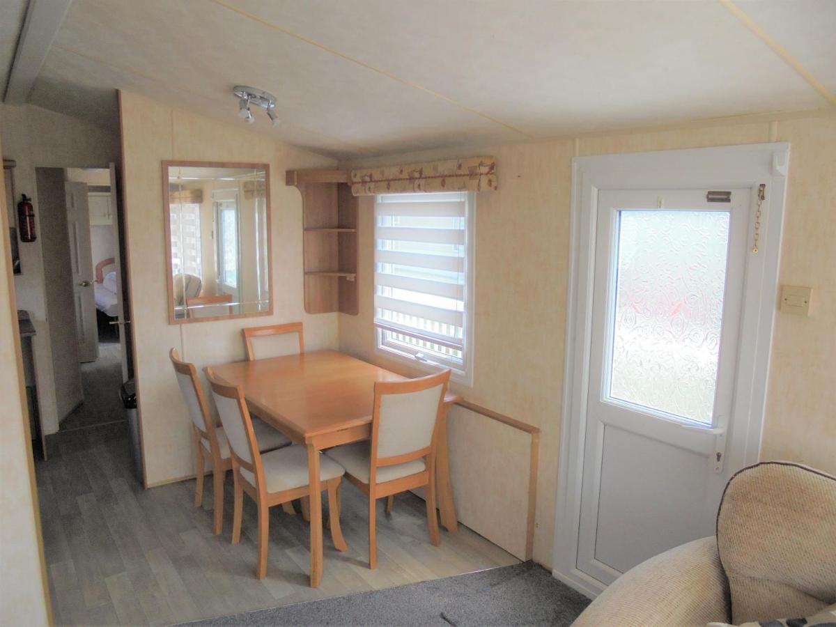 Waterside: Waterside Salisbury:- 6 Berth Large Wrap Around Veranda Ingoldmells Exterior photo