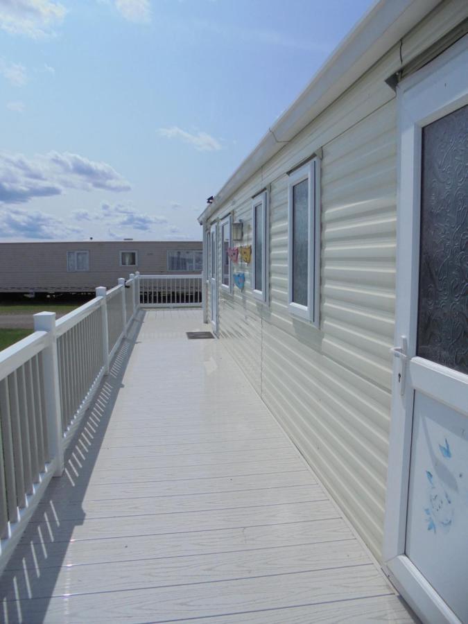 Waterside: Waterside Salisbury:- 6 Berth Large Wrap Around Veranda Ingoldmells Exterior photo
