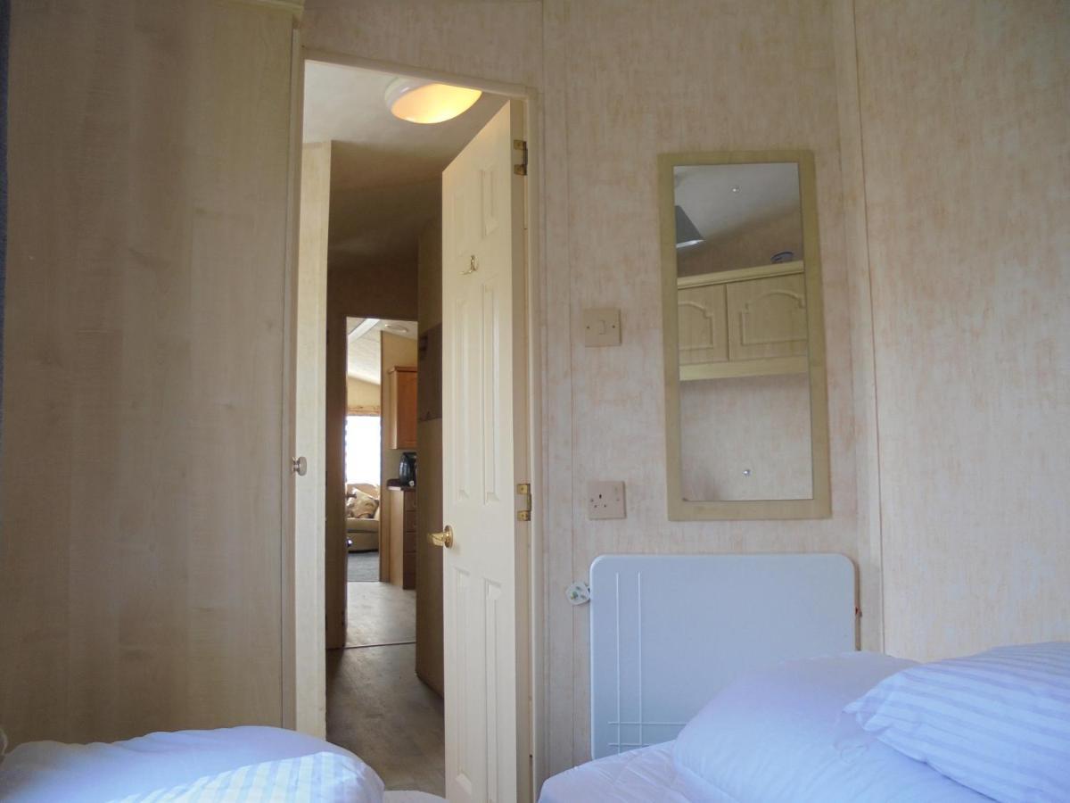 Waterside: Waterside Salisbury:- 6 Berth Large Wrap Around Veranda Ingoldmells Exterior photo