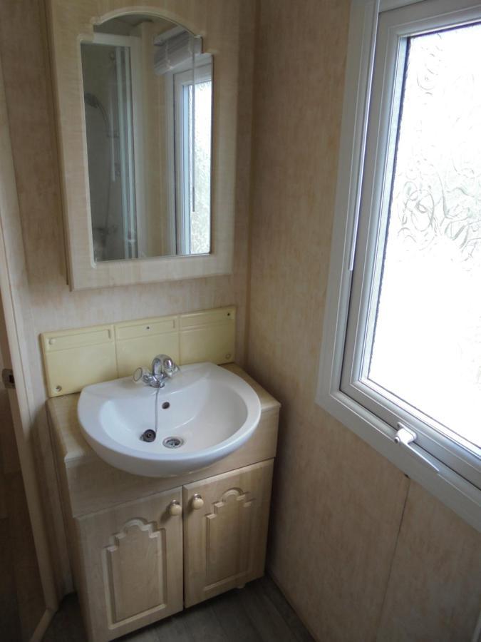 Waterside: Waterside Salisbury:- 6 Berth Large Wrap Around Veranda Ingoldmells Exterior photo